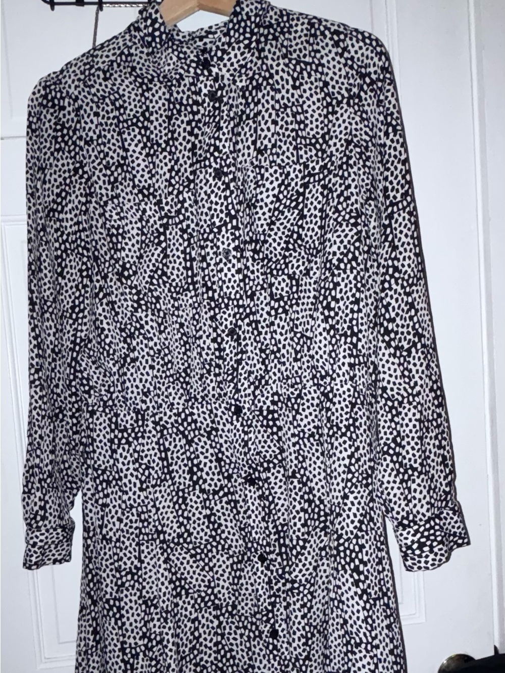 Who What Wear Black and White Printed Long Sleeve Dress